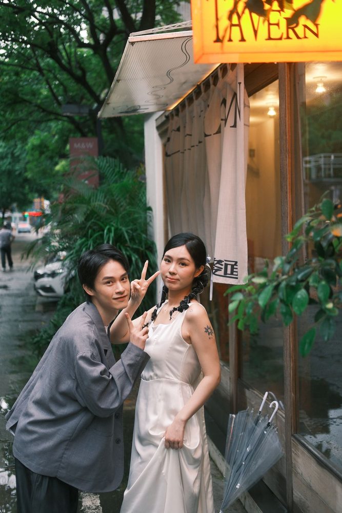 街边互动婚纱照